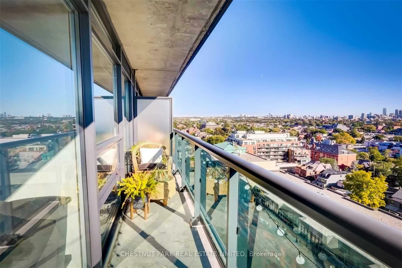 36, Lisgar, Little Portugal, Toronto