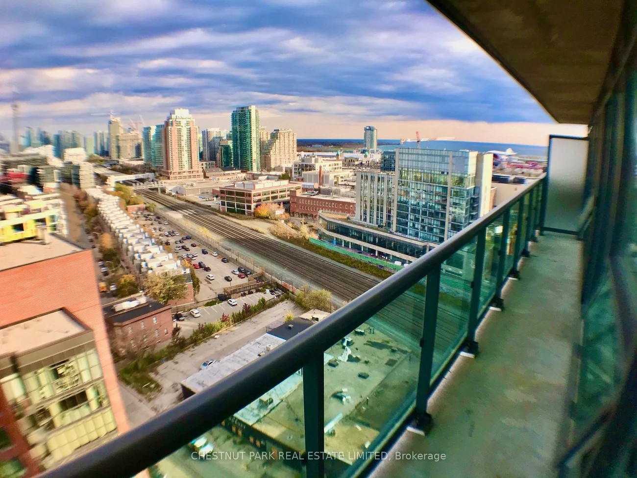 36, Lisgar, Little Portugal, Toronto