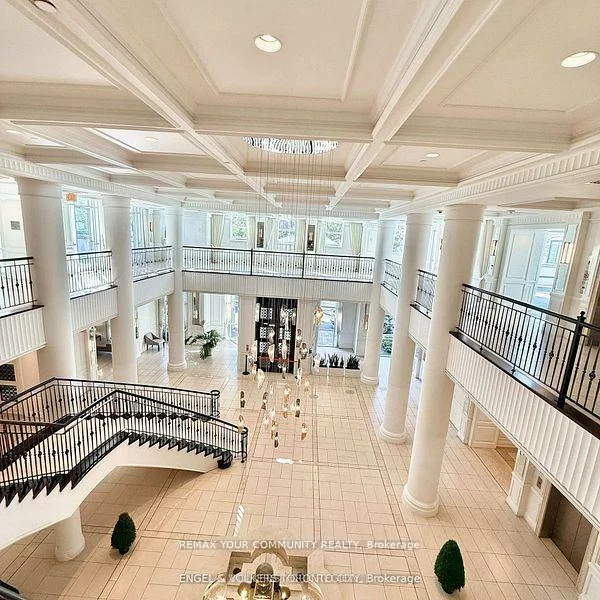 15, Greenview, Newtonbrook West, Toronto