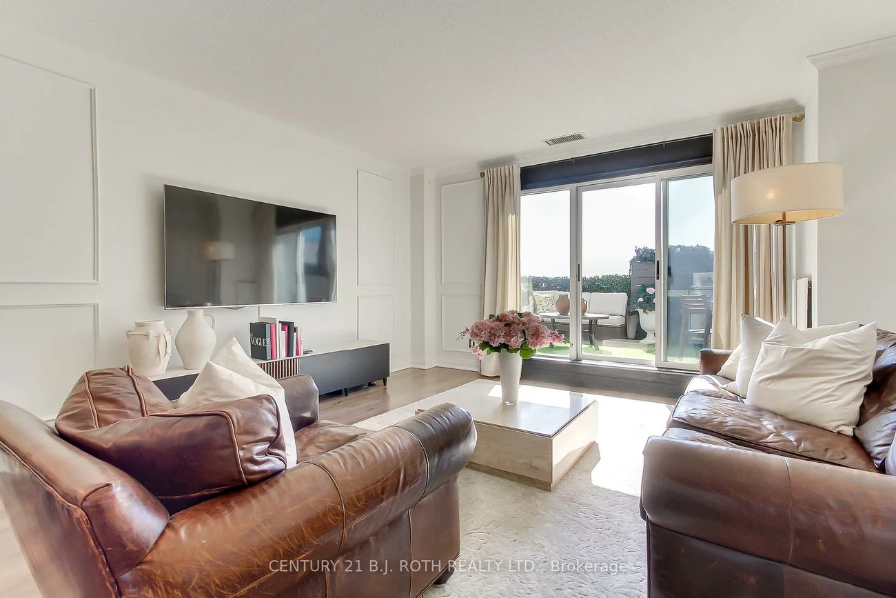 18, Concorde, Banbury-Don Mills, Toronto