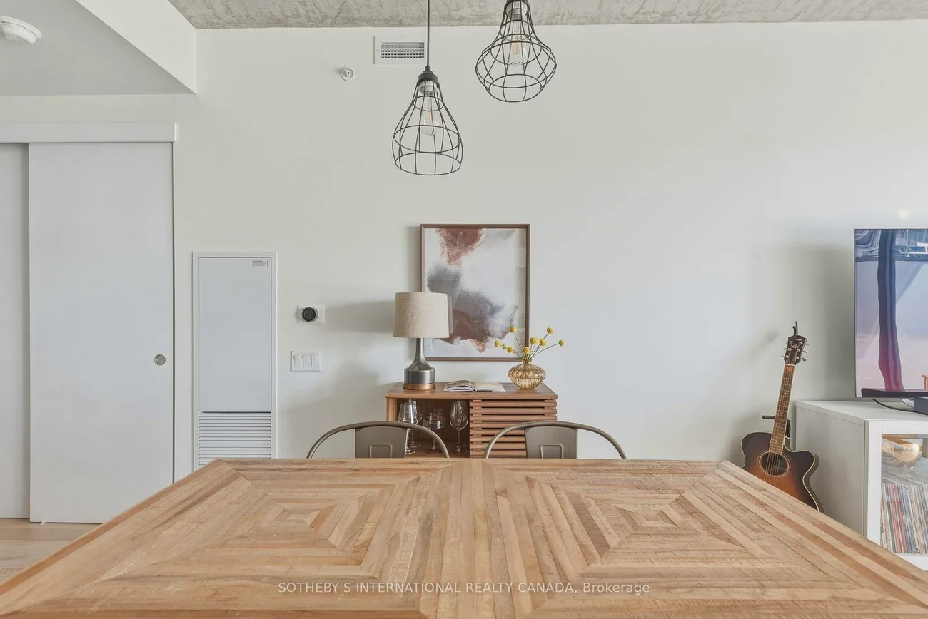 185, Roehampton, Mount Pleasant West, Toronto