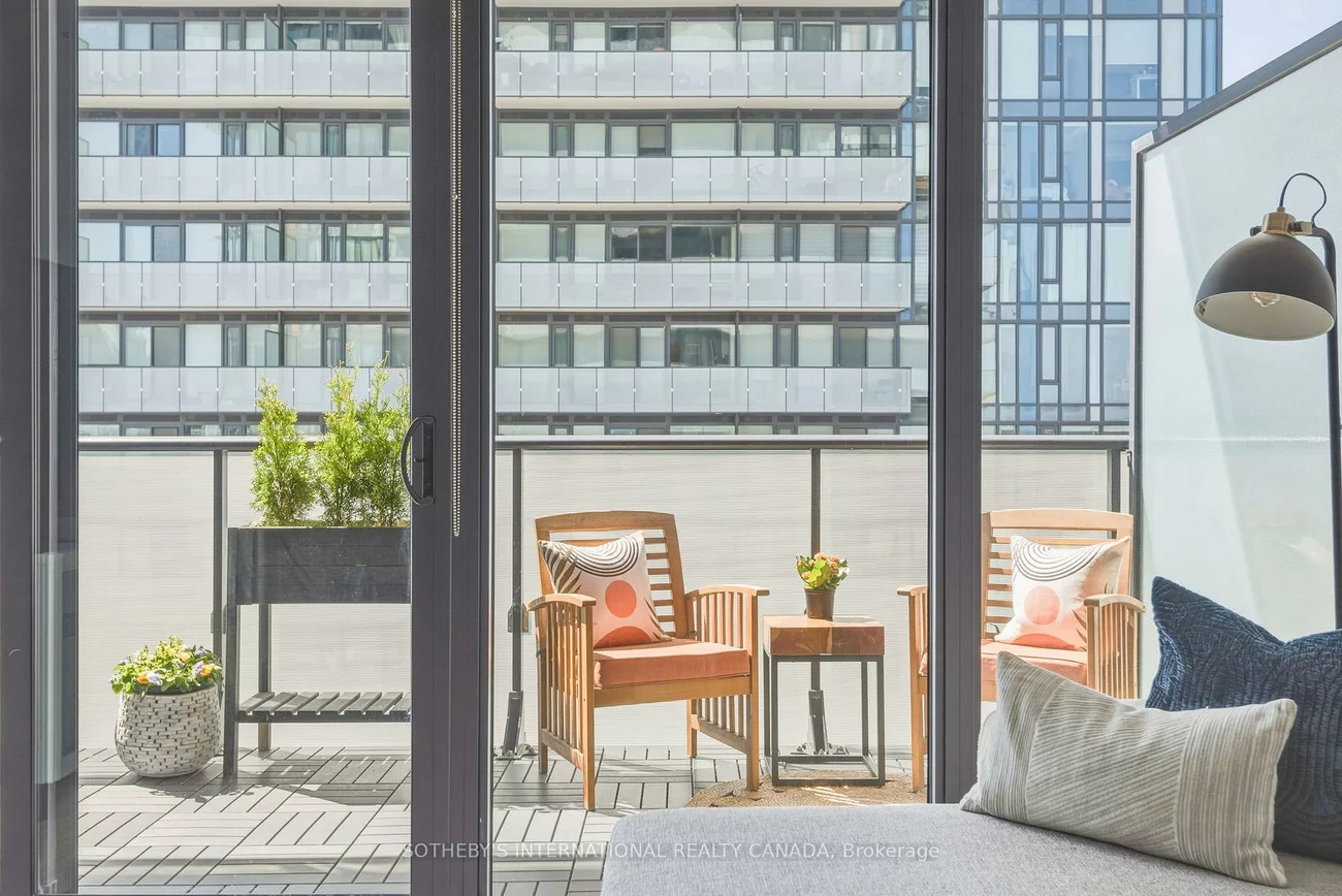 185, Roehampton, Mount Pleasant West, Toronto