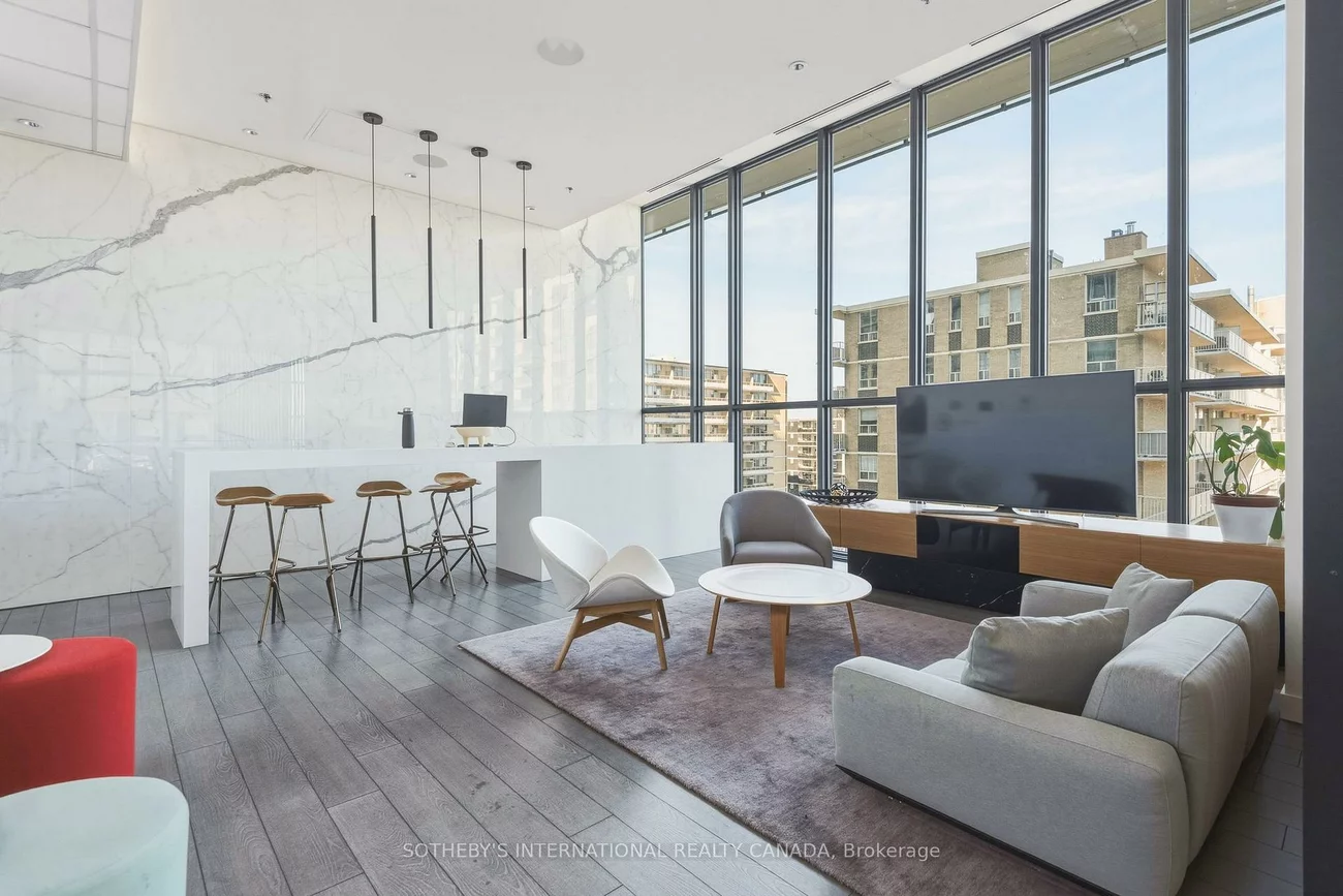 185, Roehampton, Mount Pleasant West, Toronto