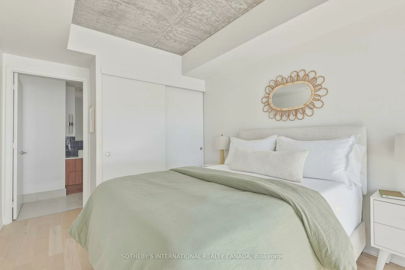 185, Roehampton, Mount Pleasant West, Toronto