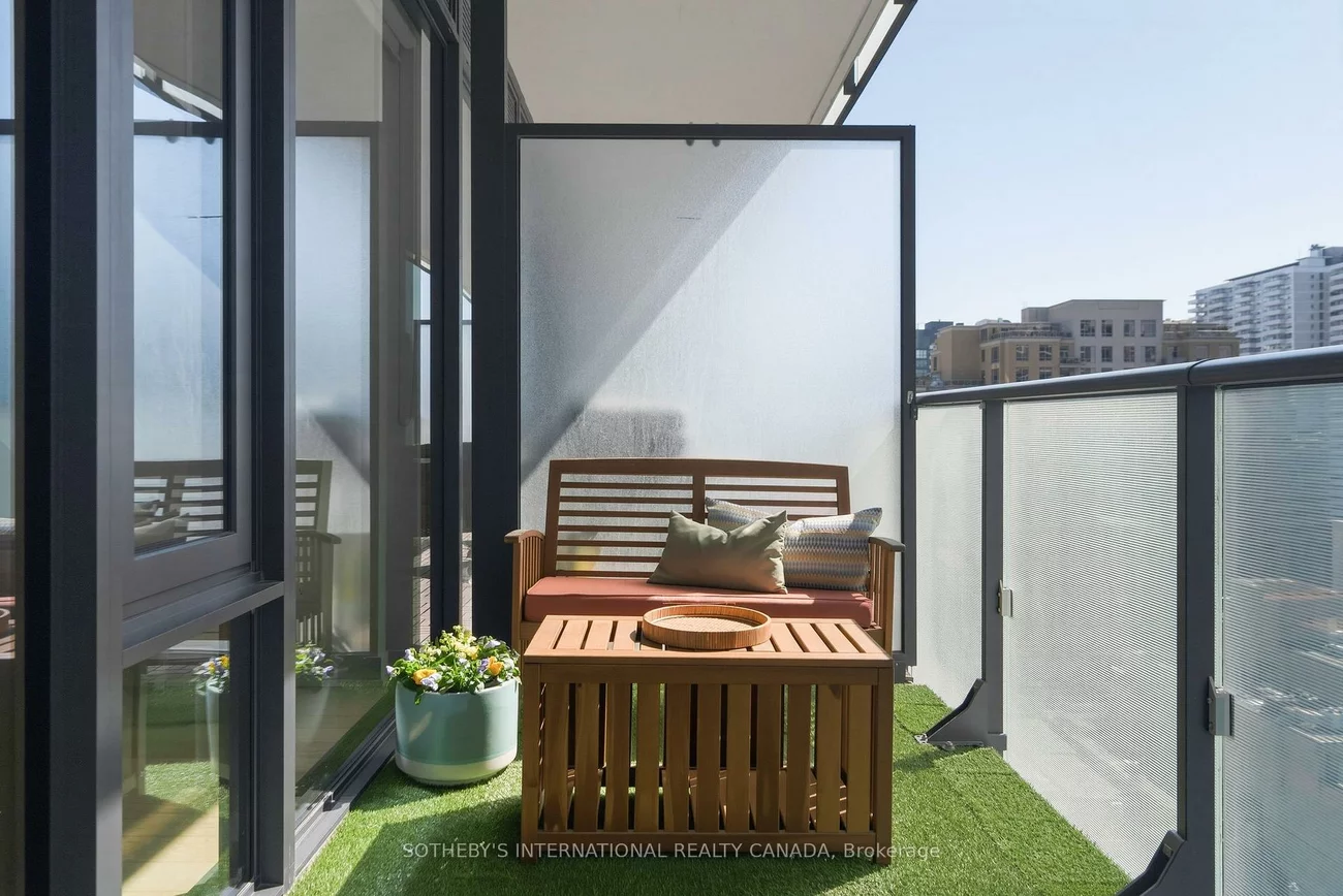 185, Roehampton, Mount Pleasant West, Toronto