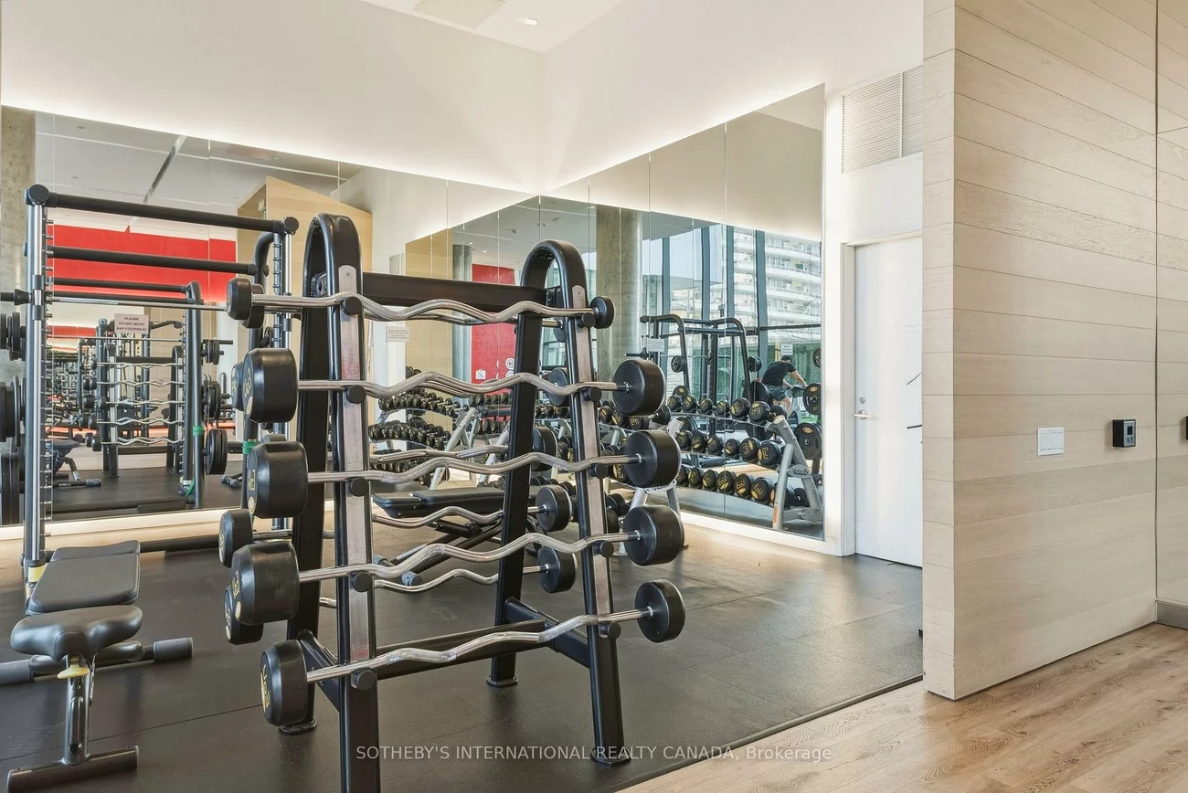 185, Roehampton, Mount Pleasant West, Toronto