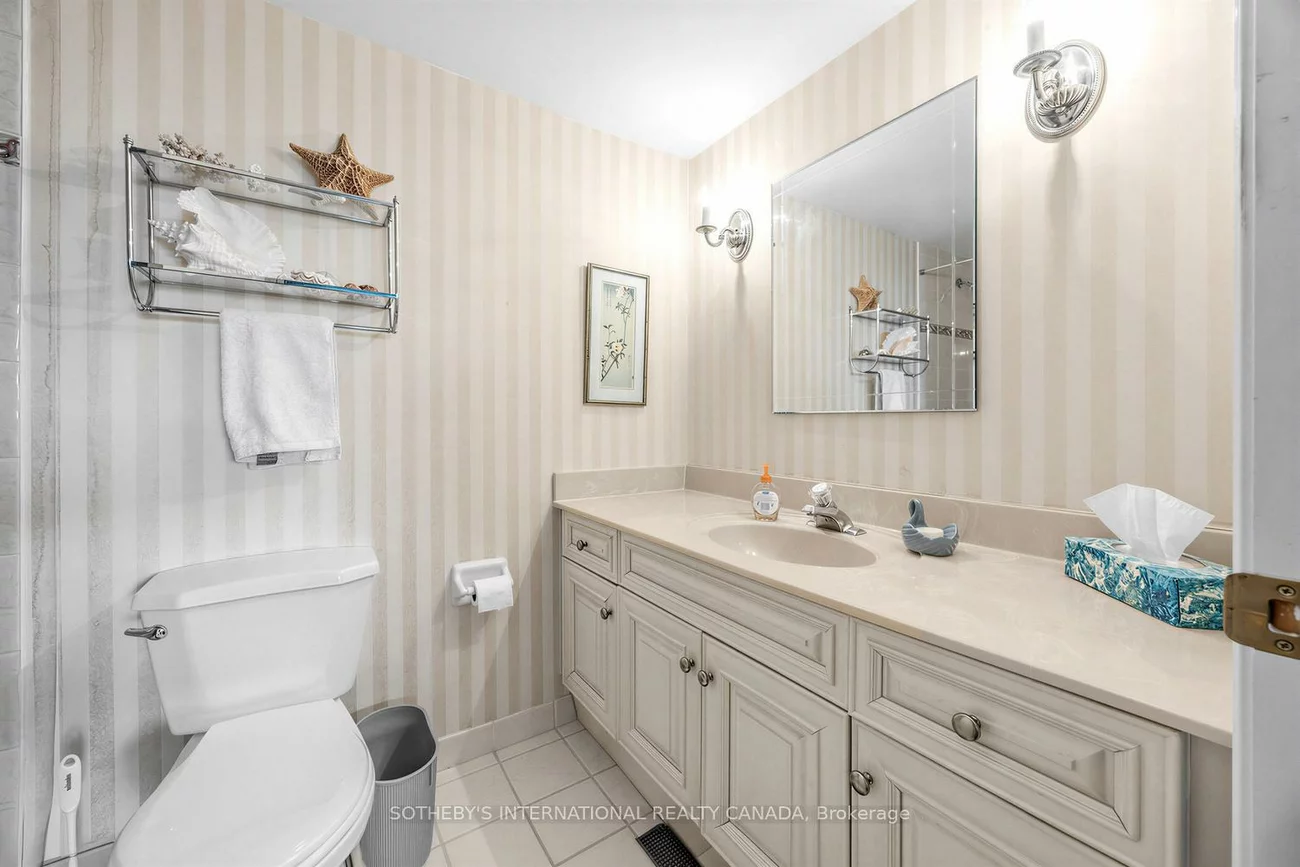 3, Gloucester, Church-Yonge Corridor, Toronto