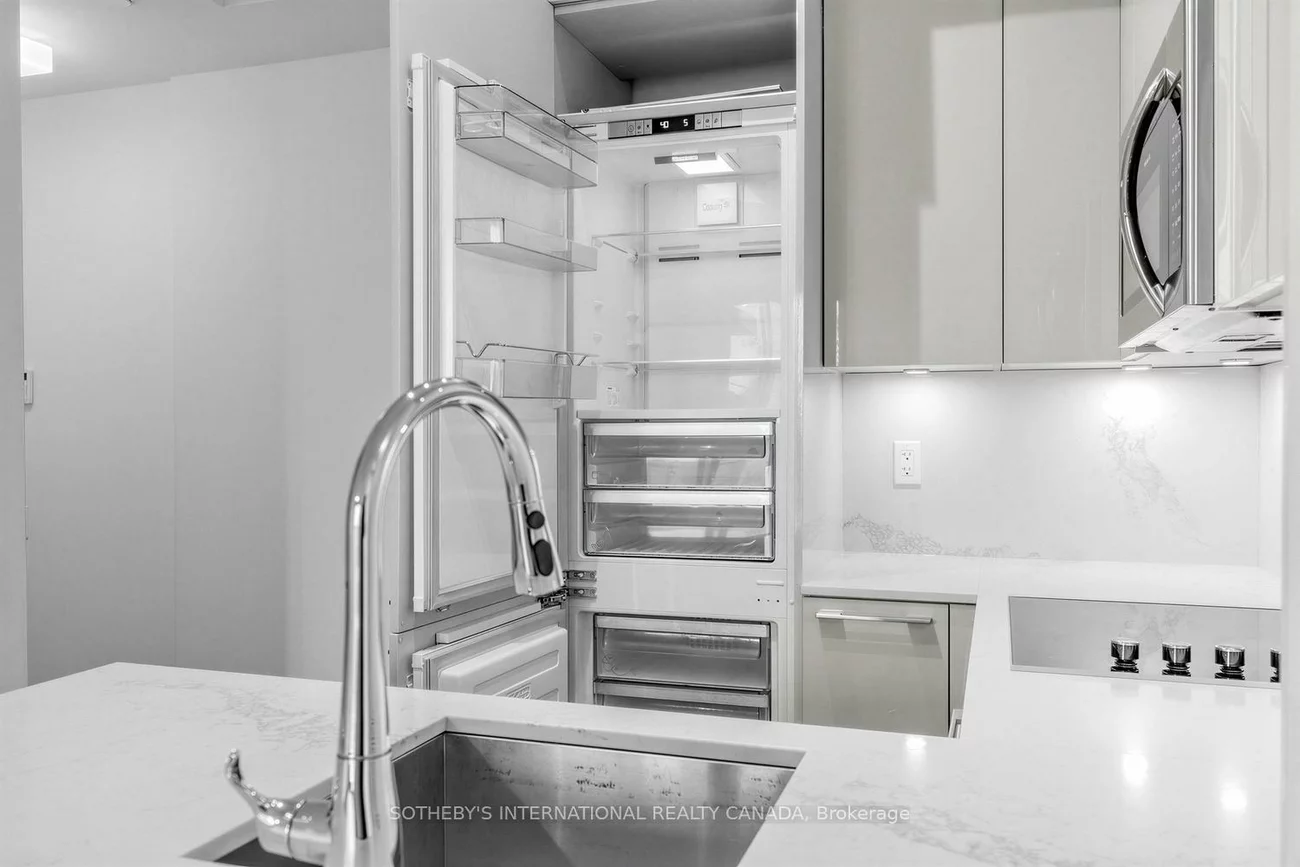 3, Gloucester, Church-Yonge Corridor, Toronto