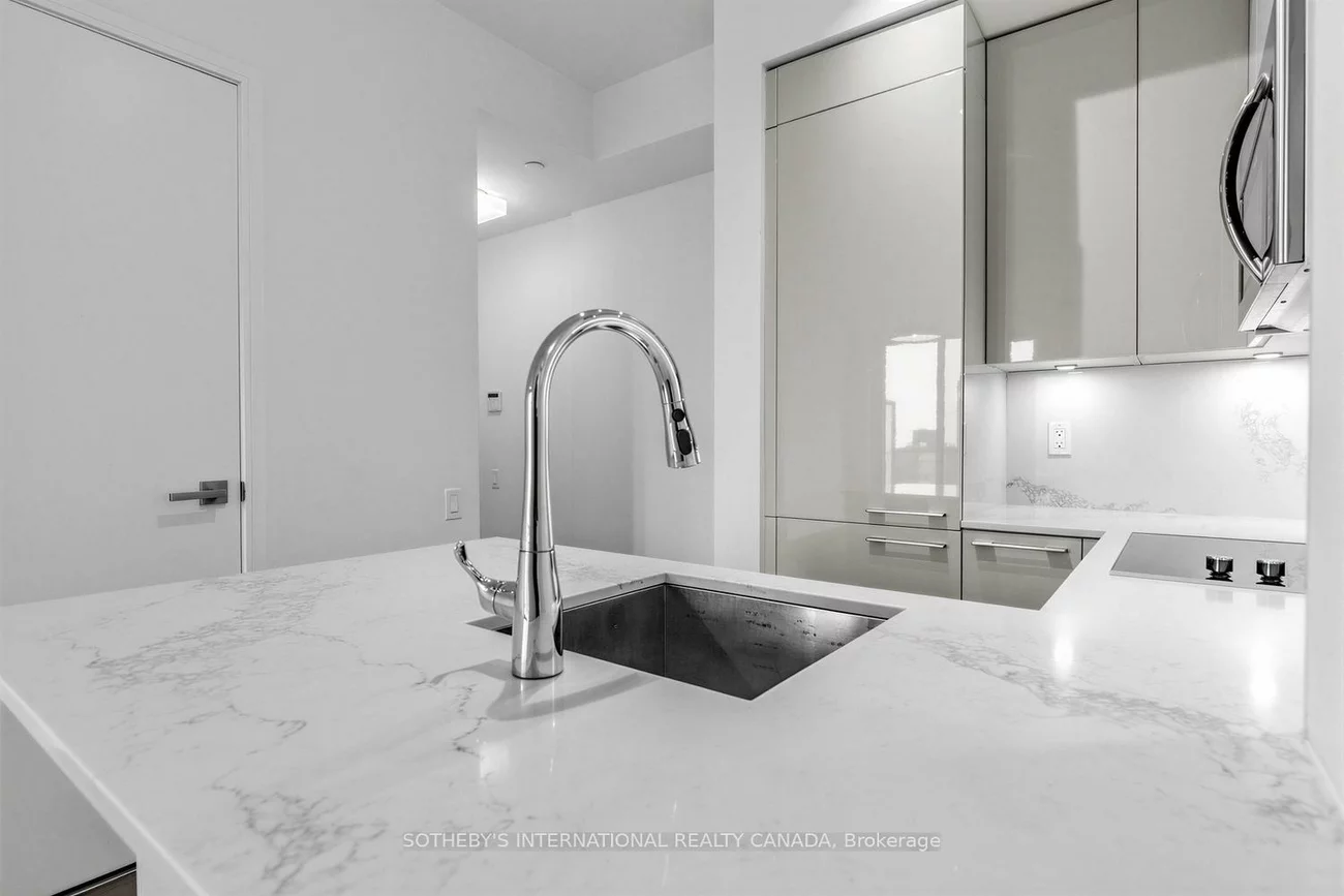 3, Gloucester, Church-Yonge Corridor, Toronto