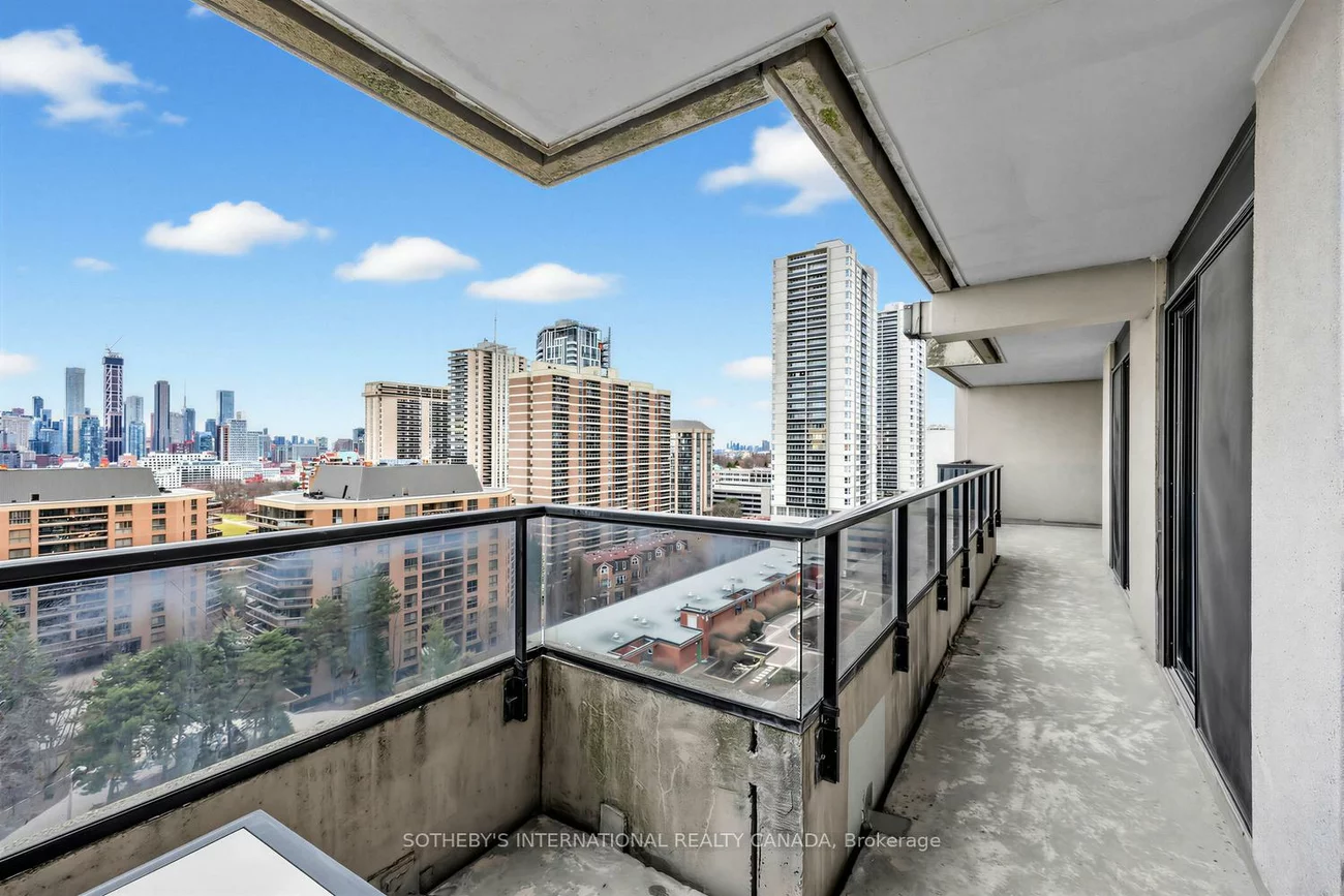 3, Gloucester, Church-Yonge Corridor, Toronto