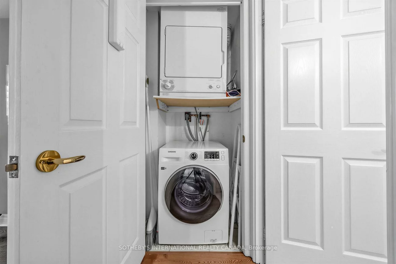 3, Gloucester, Church-Yonge Corridor, Toronto