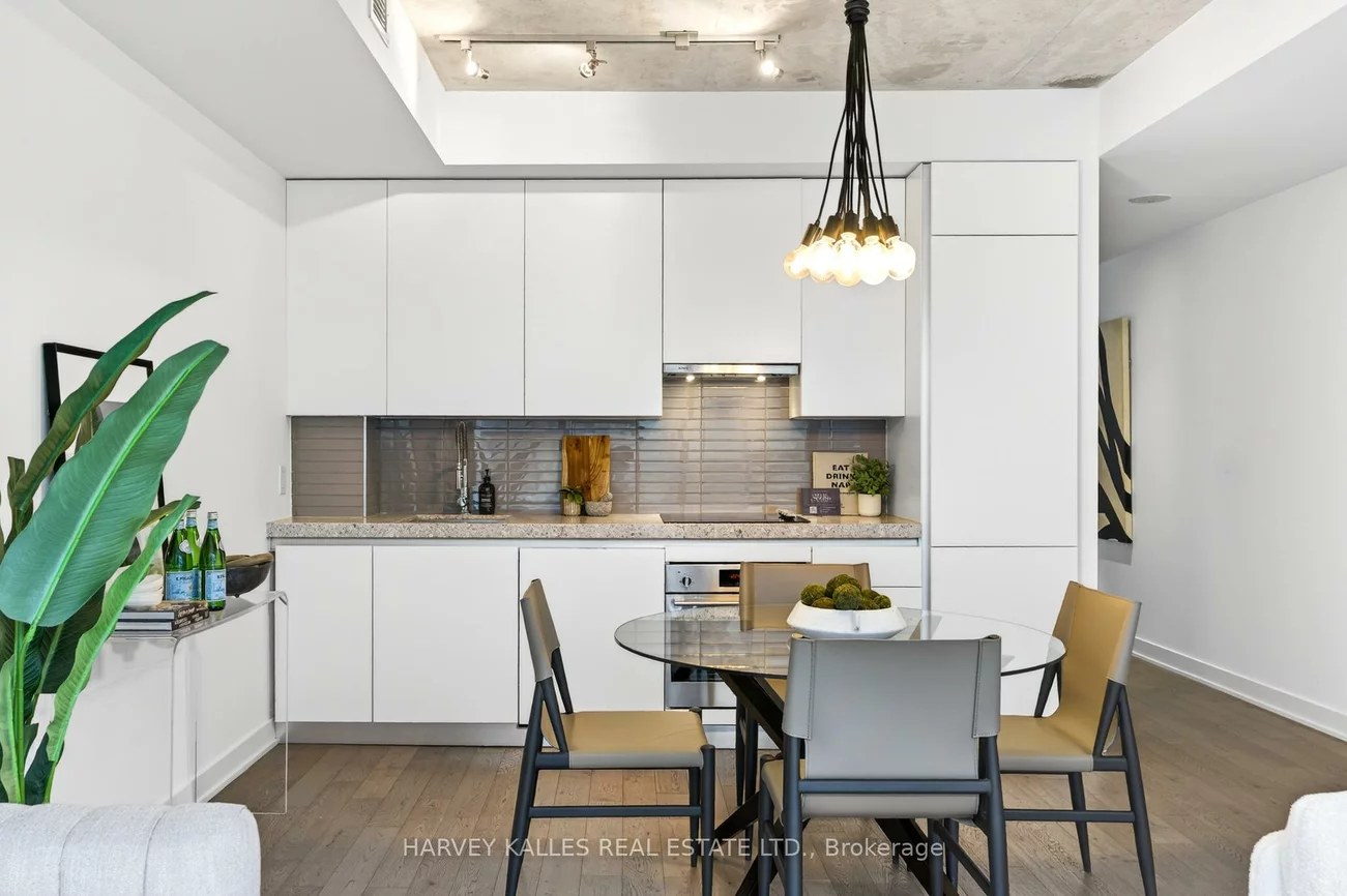 38, Stewart, Waterfront Communities C1, Toronto