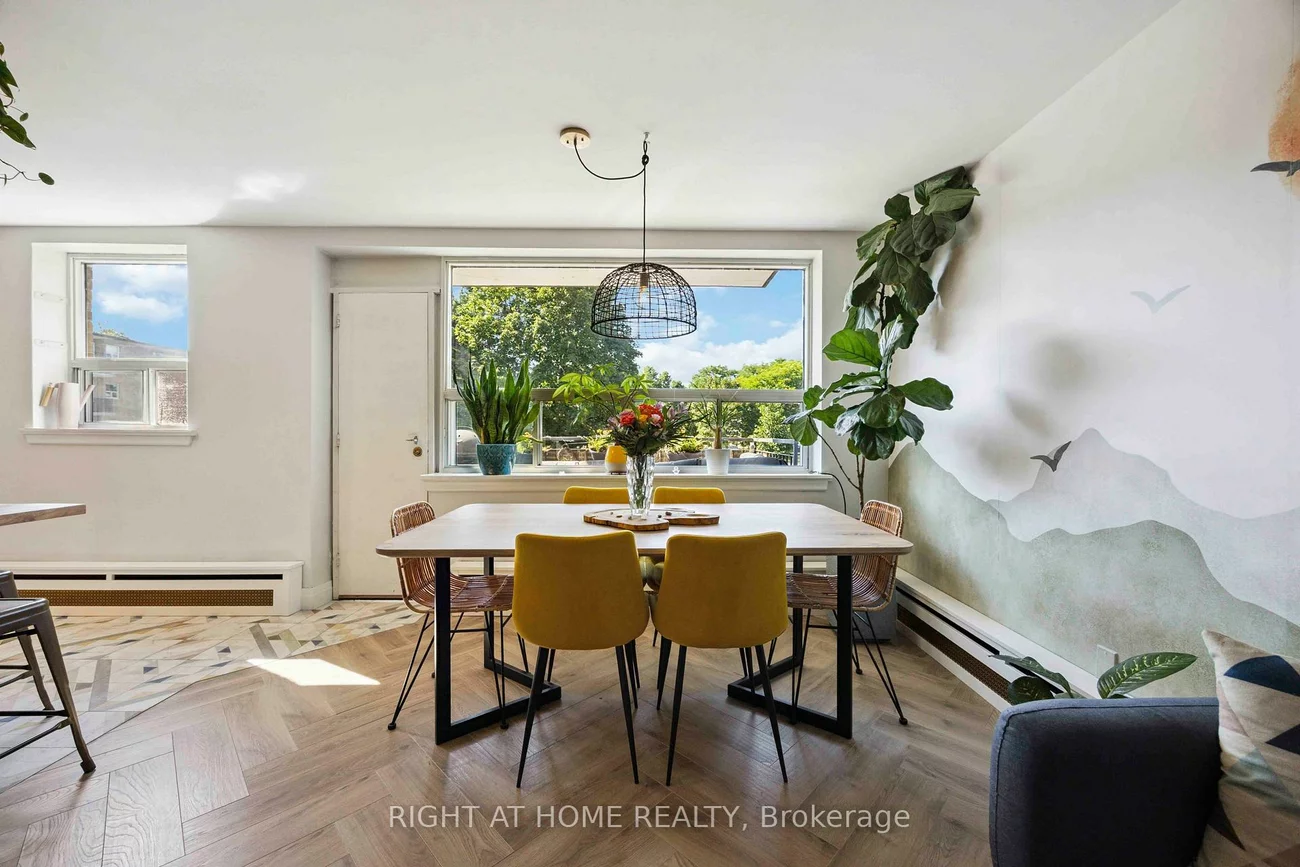 57, Neptune, Englemount-Lawrence, Toronto