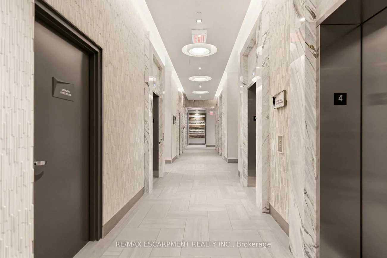 10, York, Waterfront Communities C1, Toronto