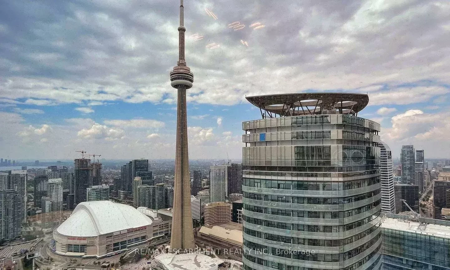 10, York, Waterfront Communities C1, Toronto