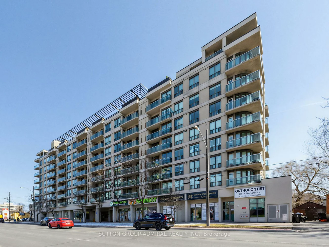 935, Sheppard, Clanton Park, Toronto