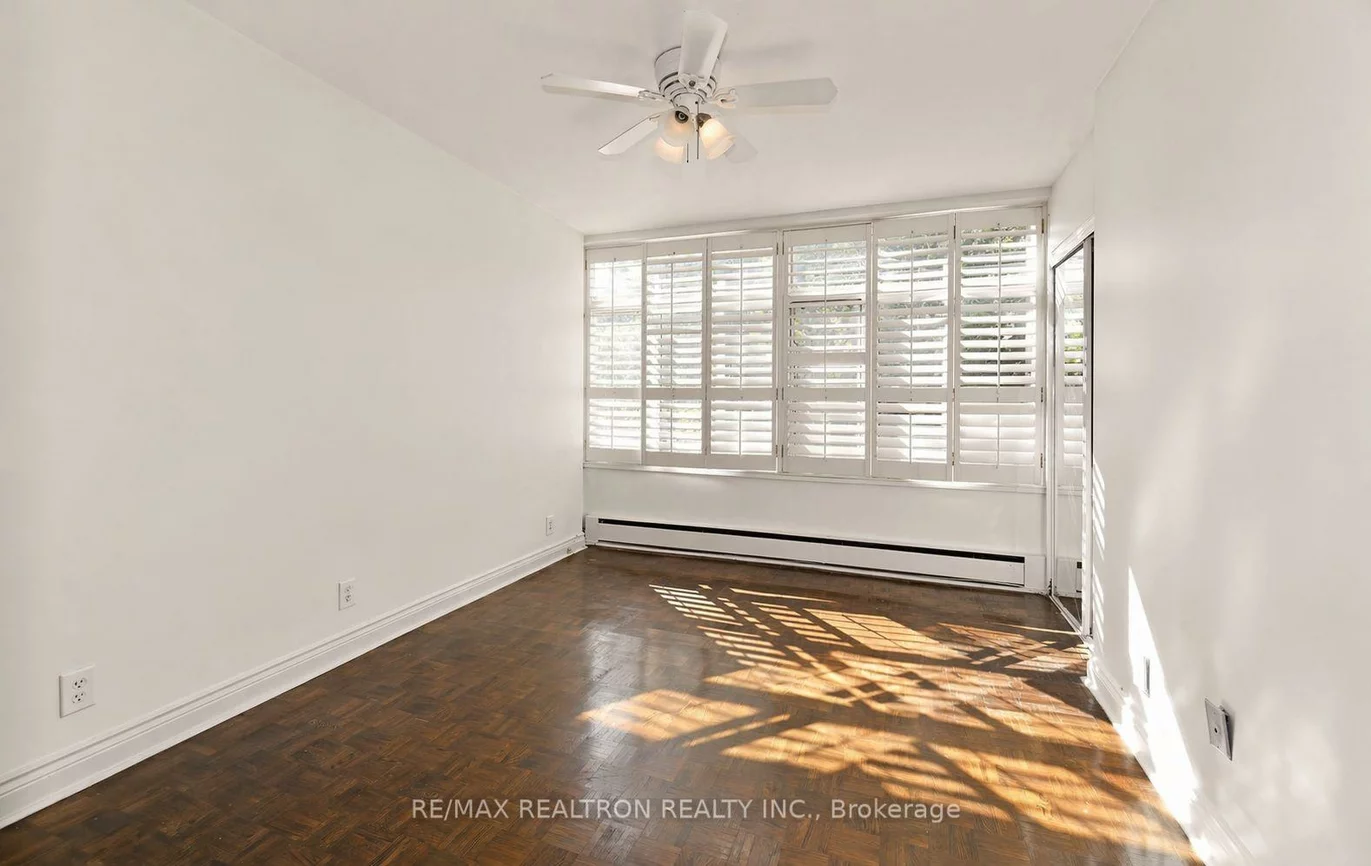 581, Avenue, Yonge-St. Clair, Toronto