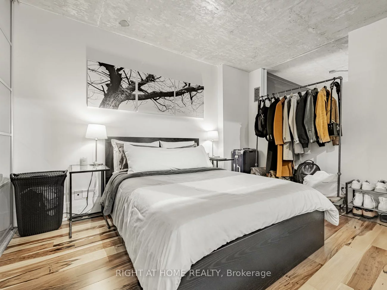 50, Camden, Waterfront Communities C1, Toronto