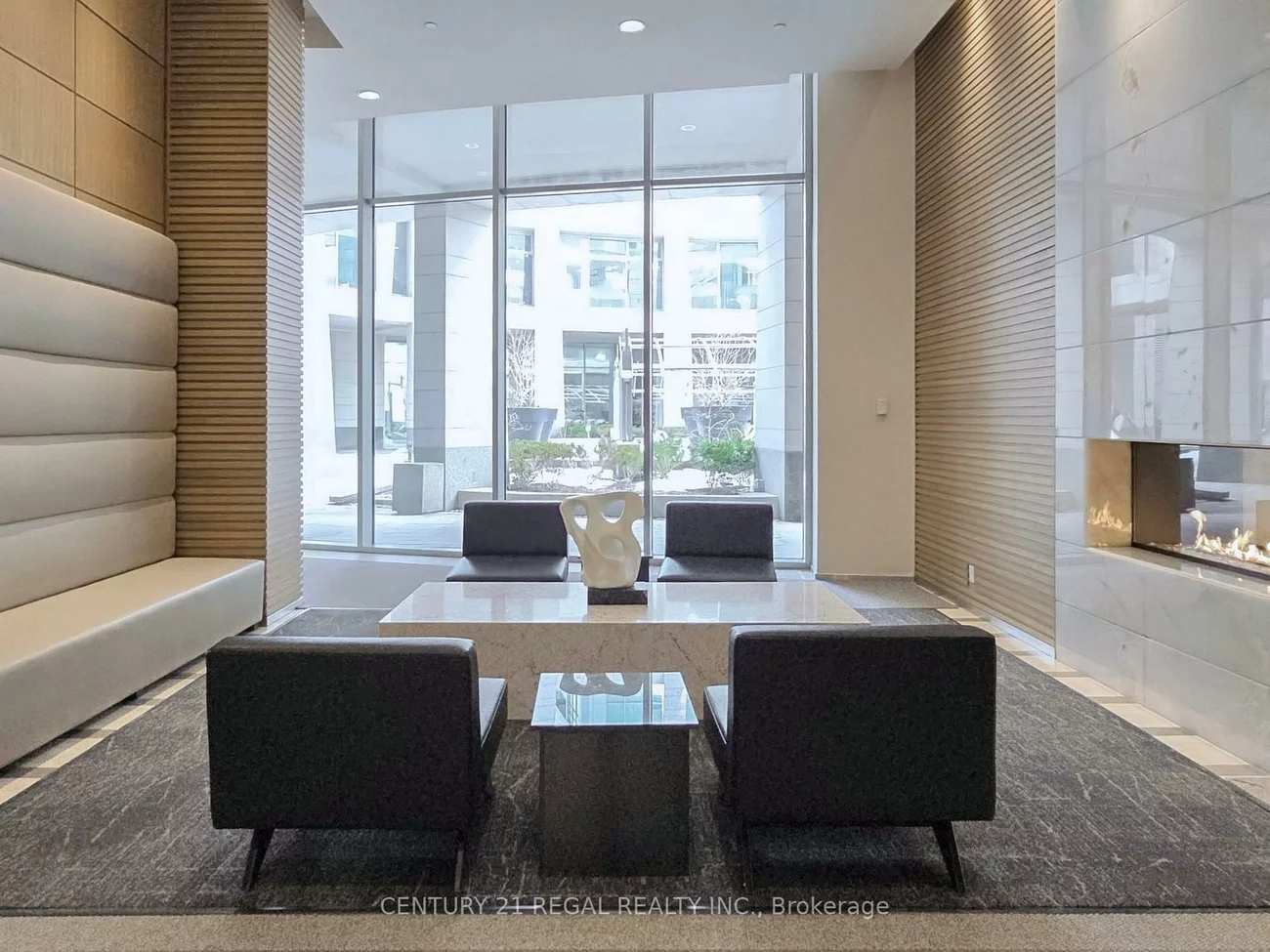 2191, Yonge, Mount Pleasant West, Toronto