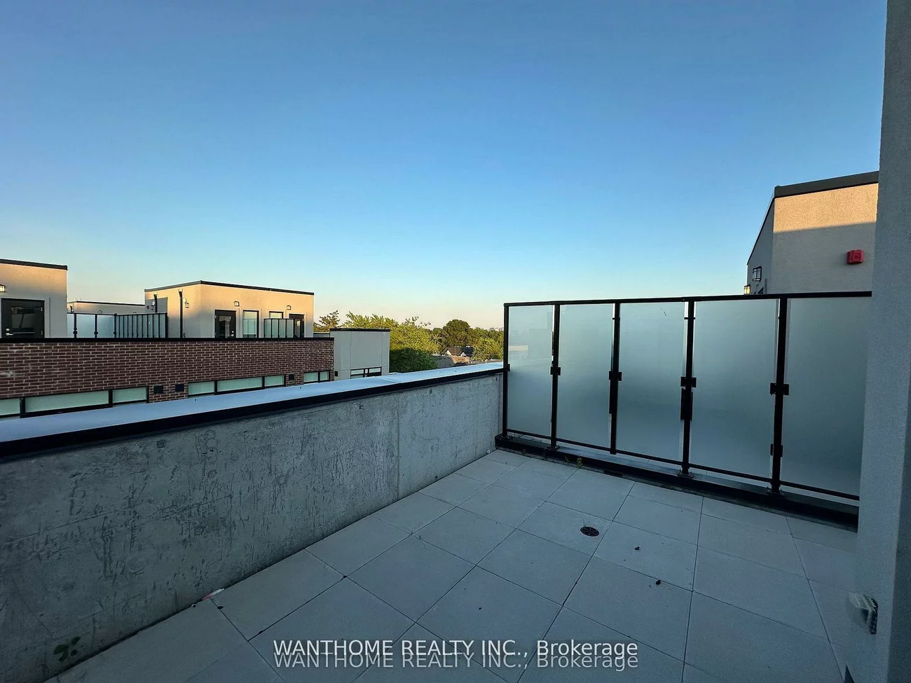 861, Sheppard, Clanton Park, Toronto