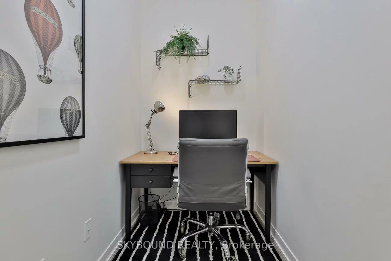 105, George, Moss Park, Toronto