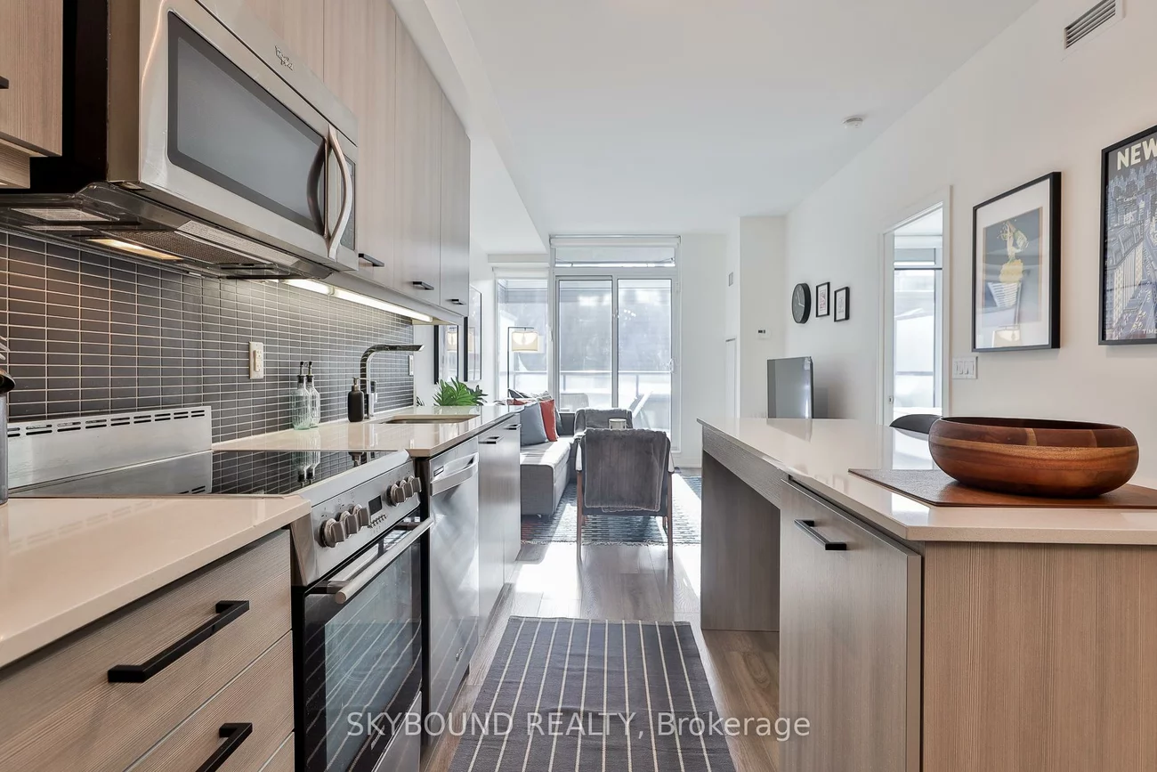 105, George, Moss Park, Toronto