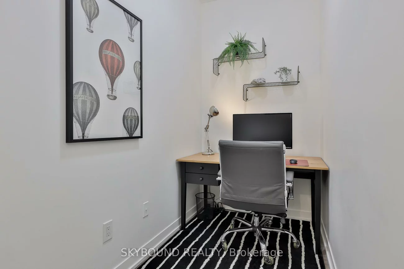 105, George, Moss Park, Toronto