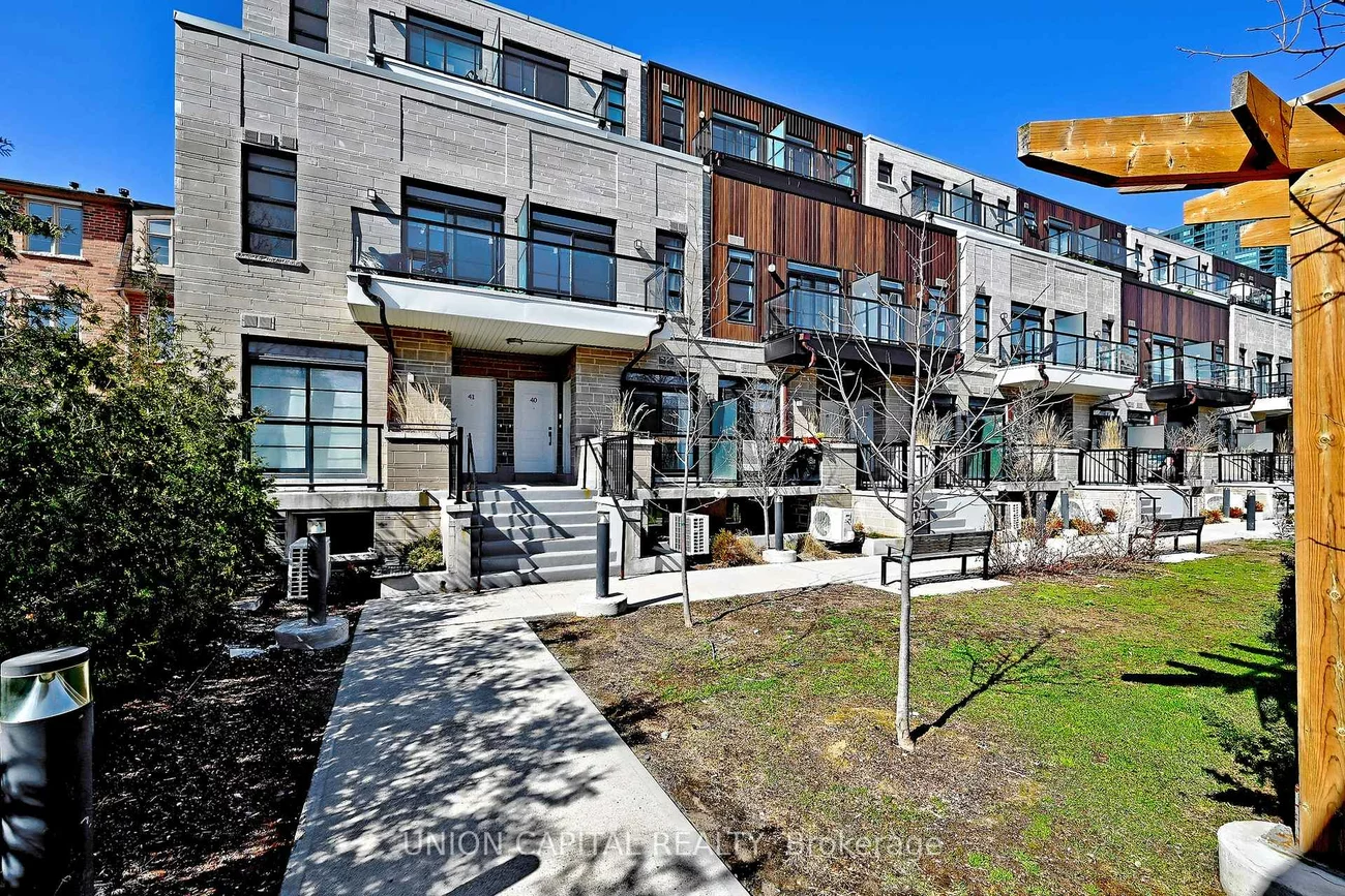 57, Finch, Willowdale West, Toronto