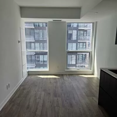 327, King, Waterfront Communities C1, Toronto