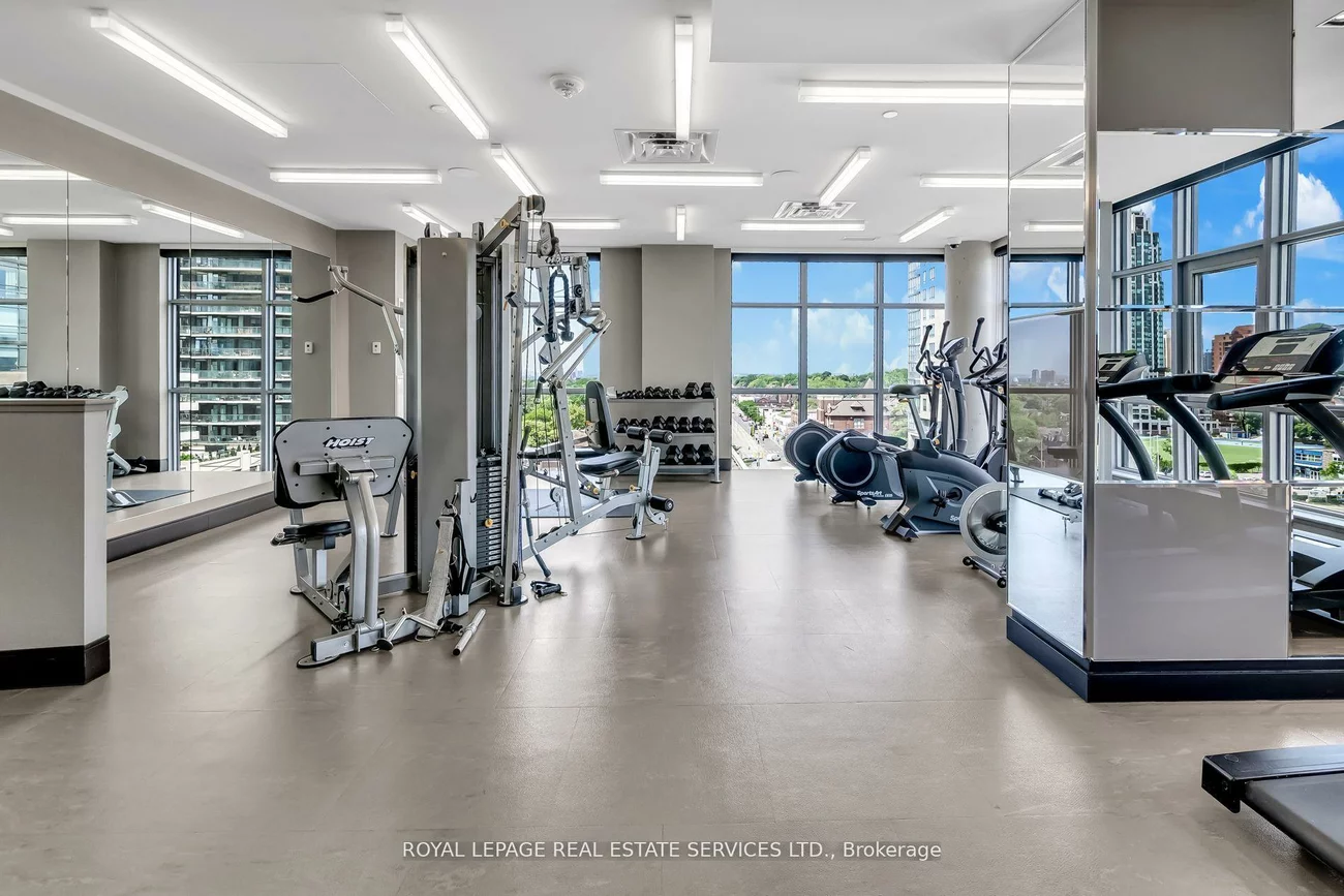501, St Clair, Casa Loma, Toronto