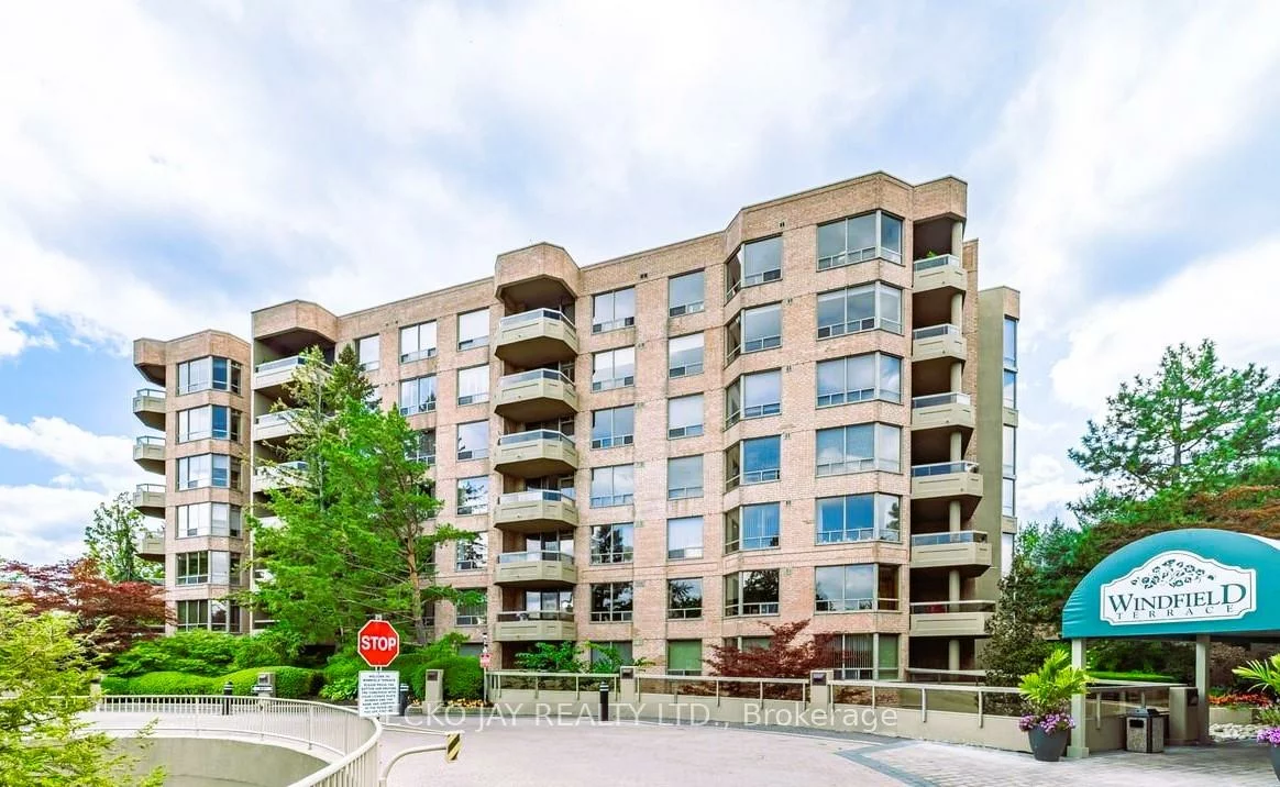 1200, Don Mills, Banbury-Don Mills, Toronto