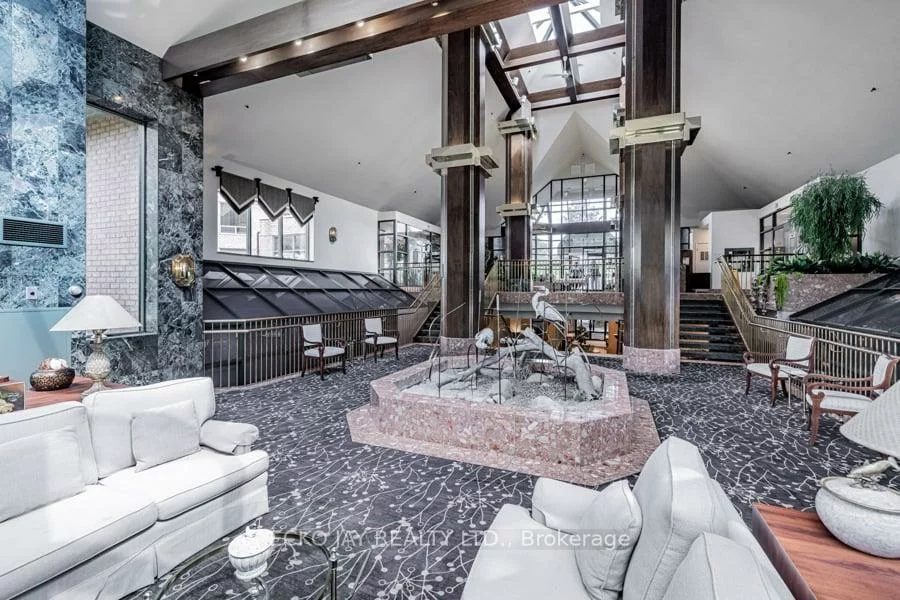 1200, Don Mills, Banbury-Don Mills, Toronto