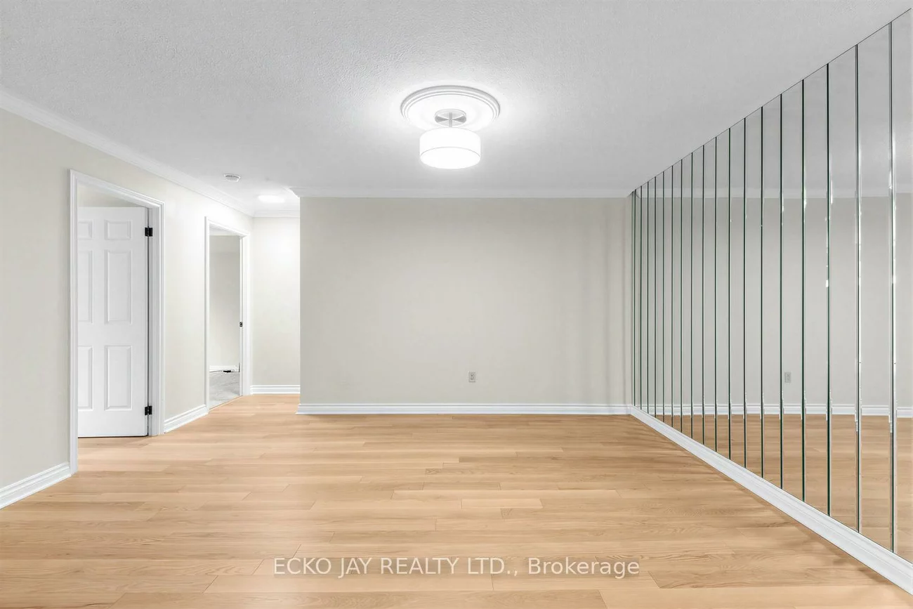 1200, Don Mills, Banbury-Don Mills, Toronto