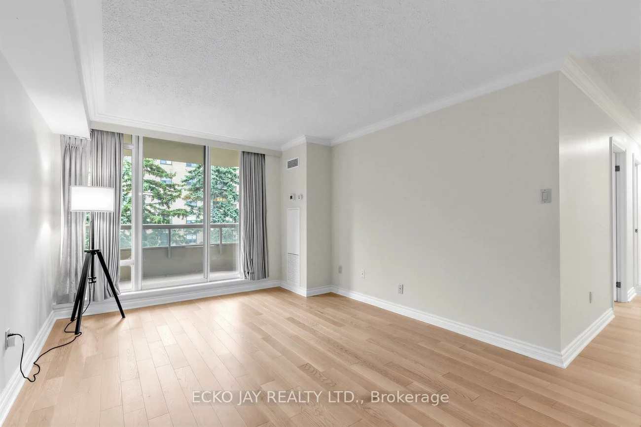 1200, Don Mills, Banbury-Don Mills, Toronto