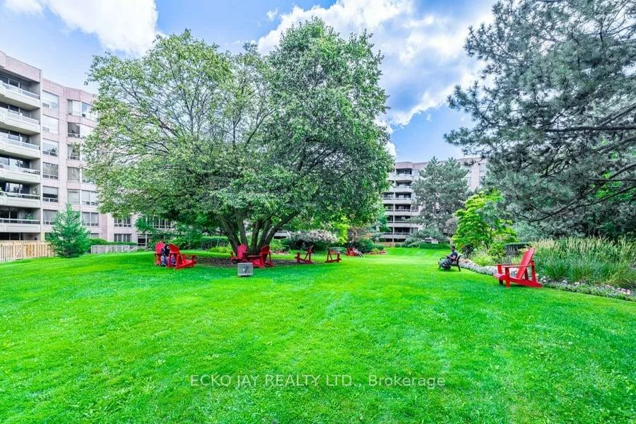 1200, Don Mills, Banbury-Don Mills, Toronto