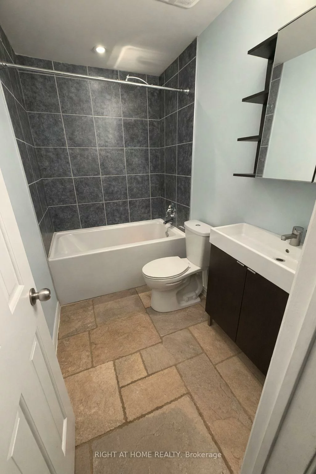 6, Glade Carse, Westminster-Branson, Toronto