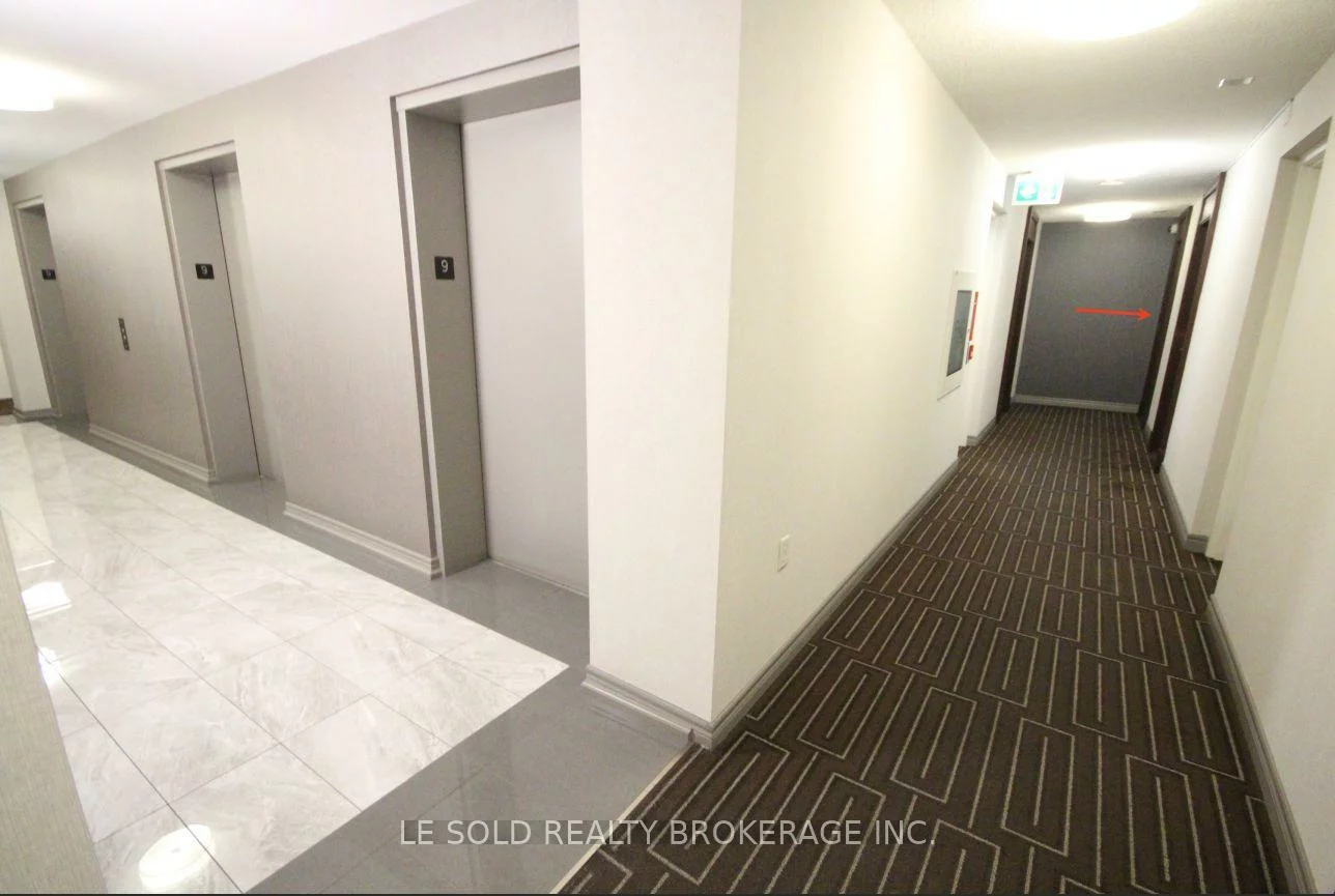 22, Olive, Willowdale East, Toronto