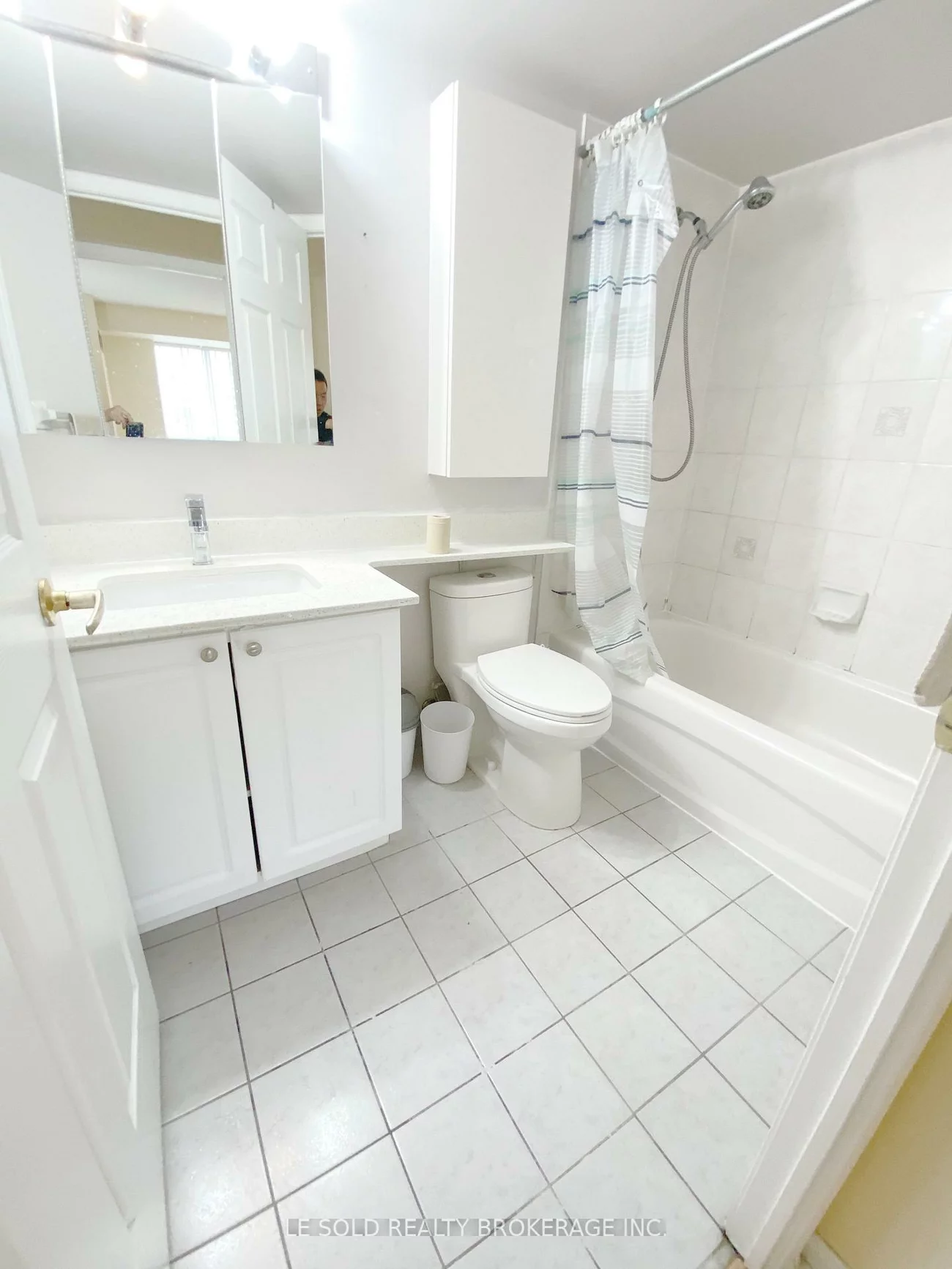 22, Olive, Willowdale East, Toronto