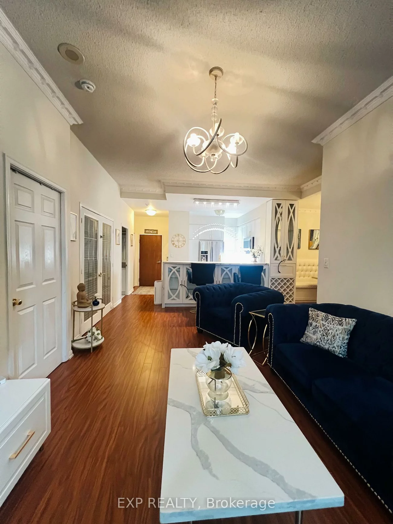 23, Lorraine, Willowdale West, Toronto