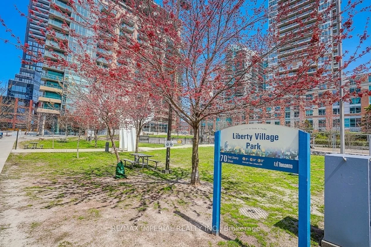 65, East Liberty, Niagara, Toronto