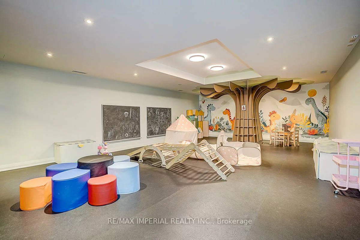 65, East Liberty, Niagara, Toronto