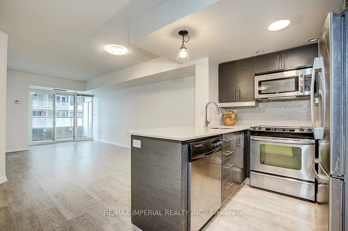 65, East Liberty, Niagara, Toronto