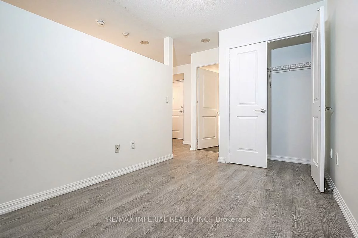 65, East Liberty, Niagara, Toronto