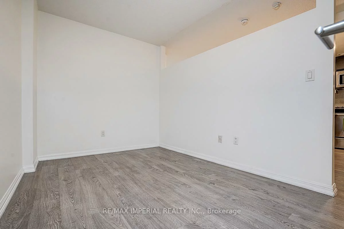 65, East Liberty, Niagara, Toronto