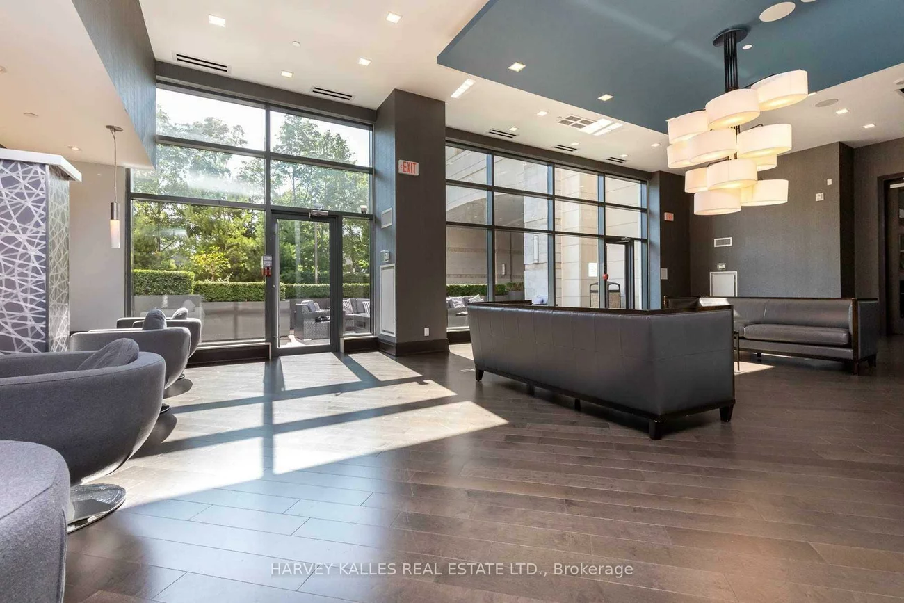 23, Glebe, Yonge-Eglinton, Toronto
