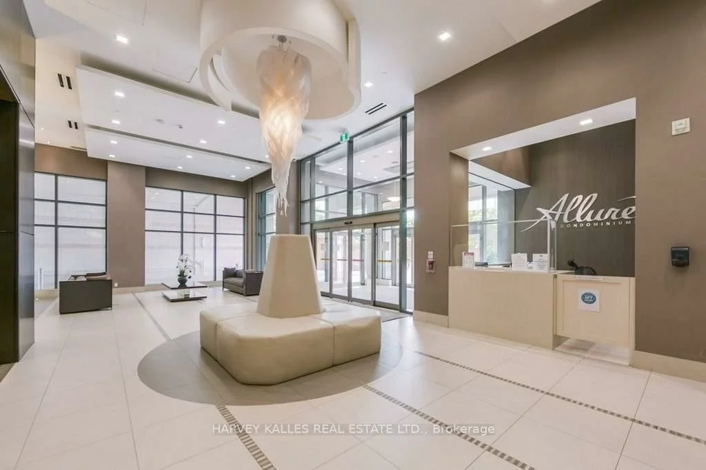 23, Glebe, Yonge-Eglinton, Toronto