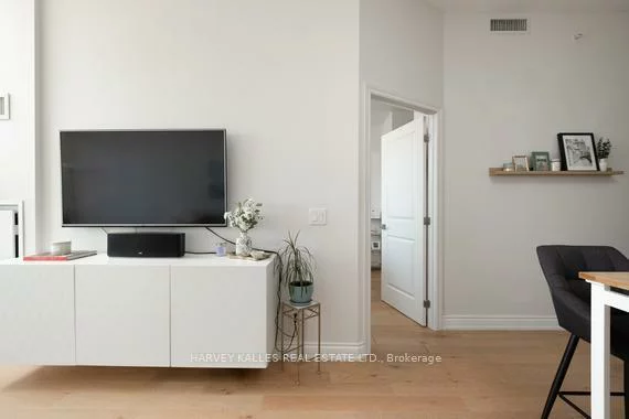 23, Glebe, Yonge-Eglinton, Toronto