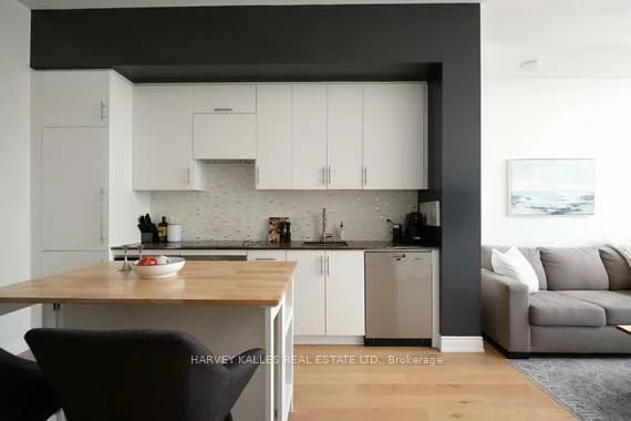23, Glebe, Yonge-Eglinton, Toronto