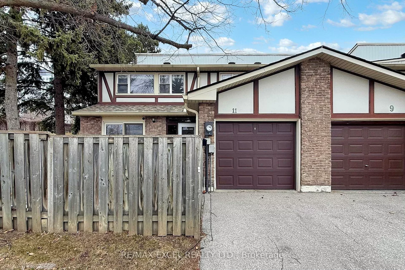 11, Sand Fernway, Don Valley Village, Toronto