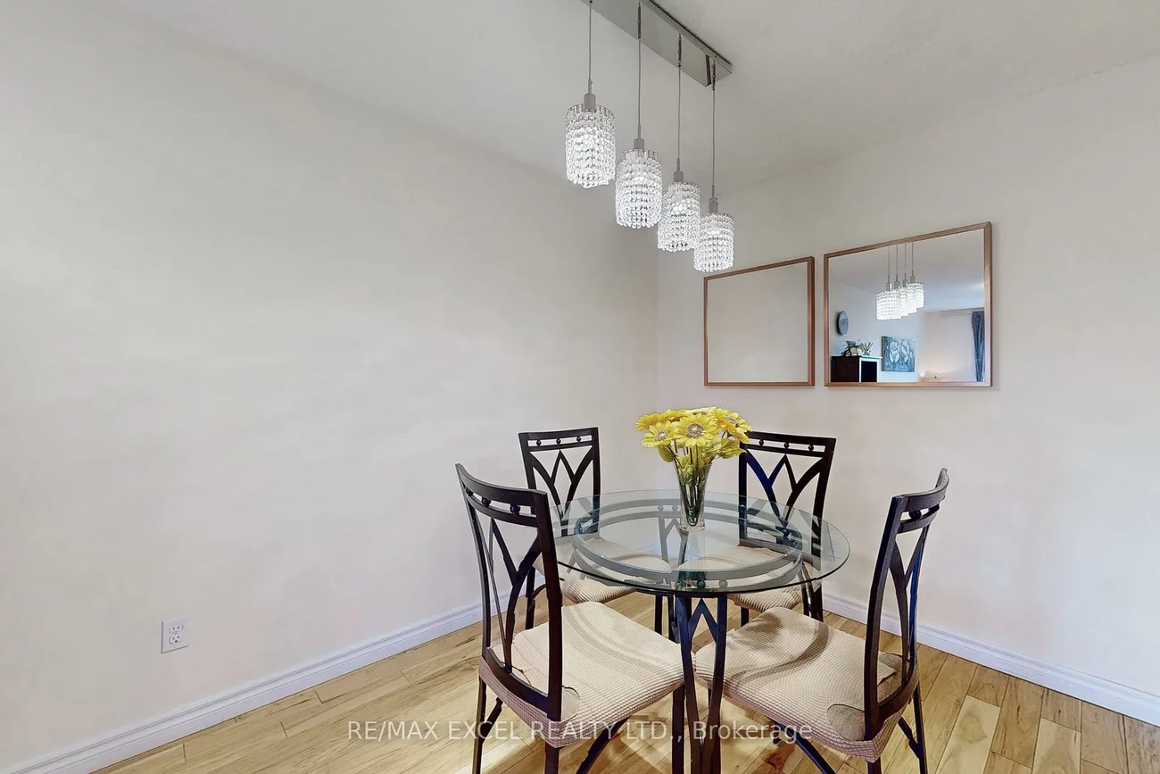 11, Sand Fernway, Don Valley Village, Toronto